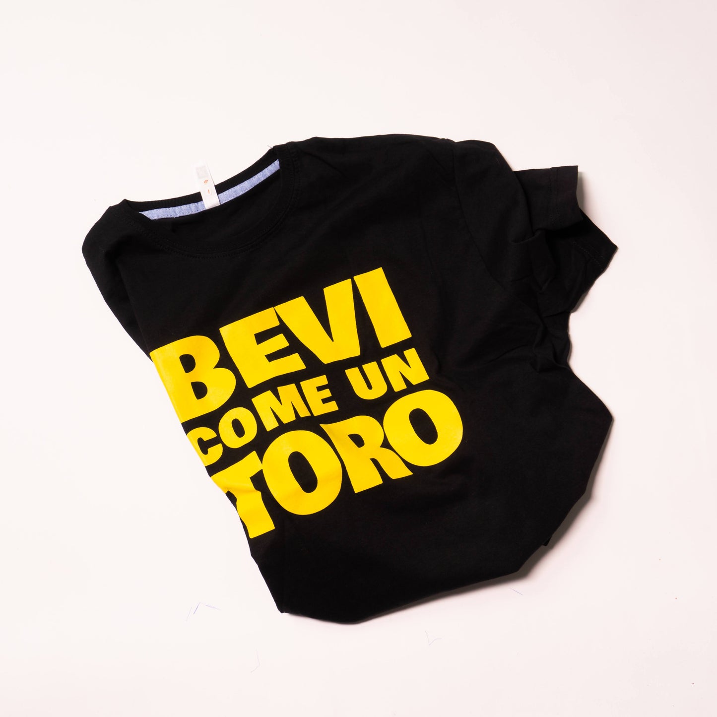 T-SHIRT BEVI COME UN TORO